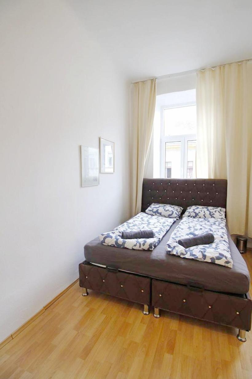 Comfortable Rooms Near Schonbrunn Palace Вена Экстерьер фото
